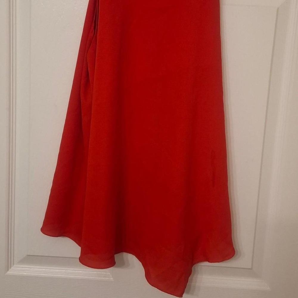 Red top - Picture 2 of 3